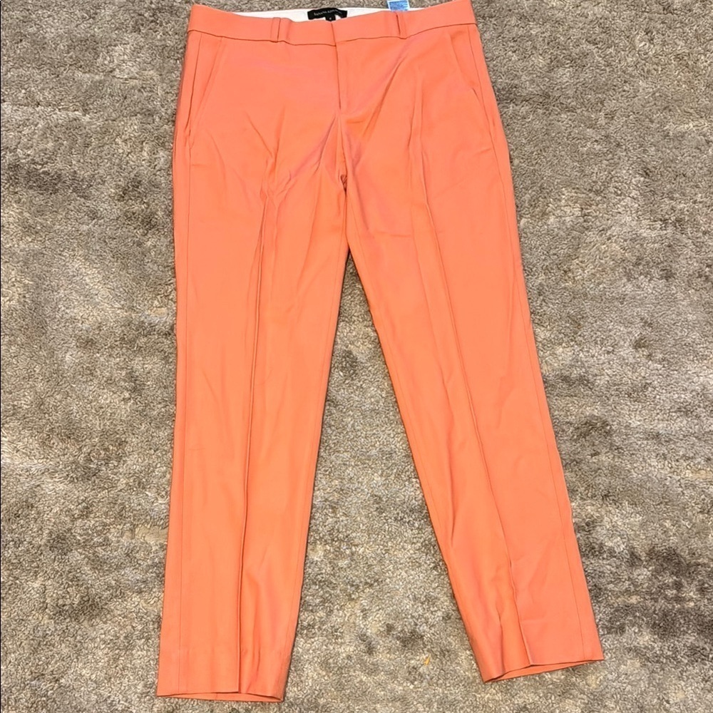 🍍Banana Republic-salmon color🍍slacks🍍sz 6🍍28” inseam🍍6” rise🍍16” waist🍍